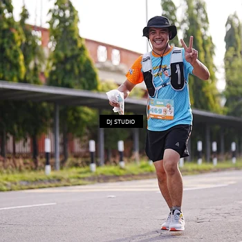 Runner Photo 8383846