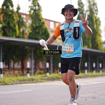 Runner Photo 8383849