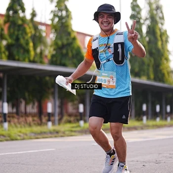 Runner Photo 8383851