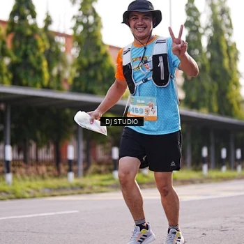 Runner Photo 8383854