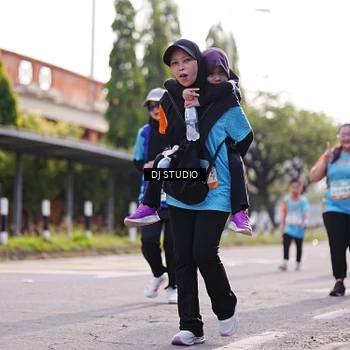 Runner Photo 8383871