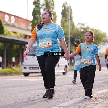 Runner Photo 8383888