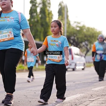 Runner Photo 8383892