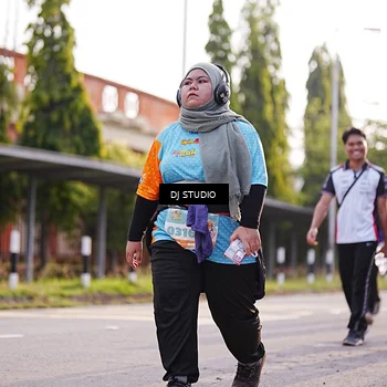 Runner Photo 8383895