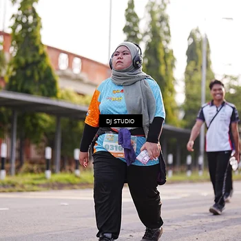 Runner Photo 8383897