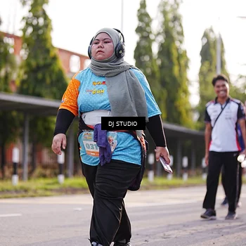 Runner Photo 8383904