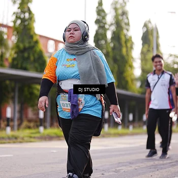 Runner Photo 8383905