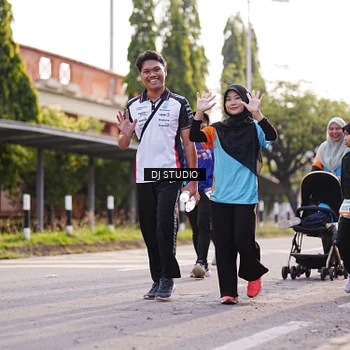 Runner Photo 8383919
