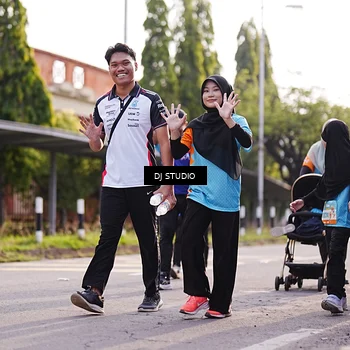 Runner Photo 8383927