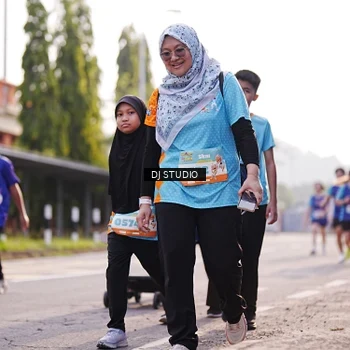 Runner Photo 8383937