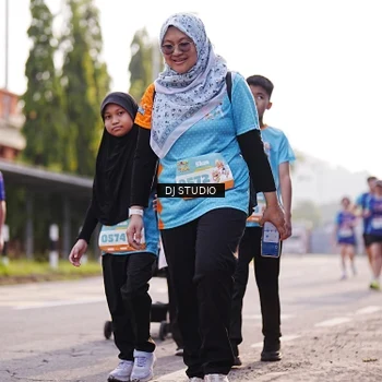 Runner Photo 8383941