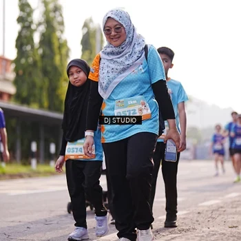 Runner Photo 8383942