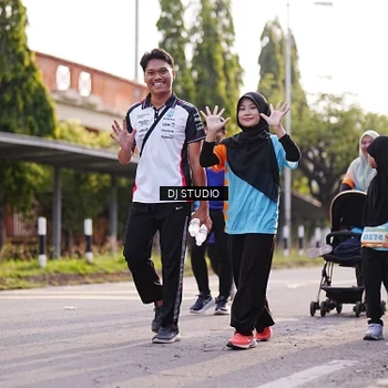 Runner Photo 8383946