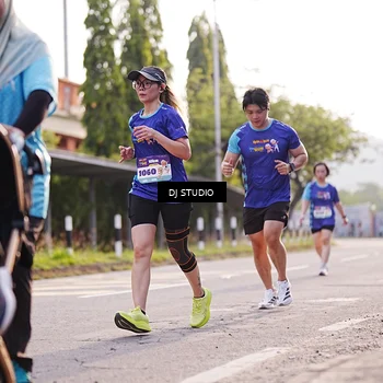 Runner Photo 8383949