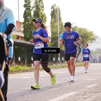 Runner Photo 8383953