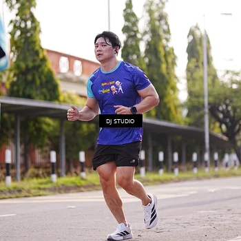 Runner Photo 8383957