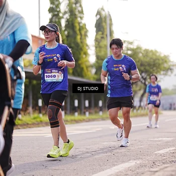 Runner Photo 8383959