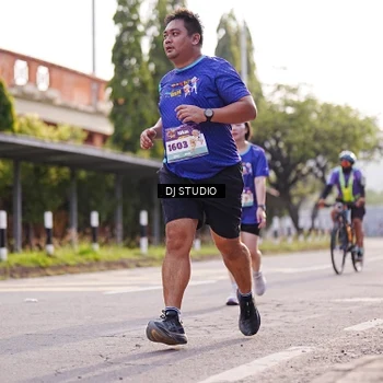 Runner Photo 8383969