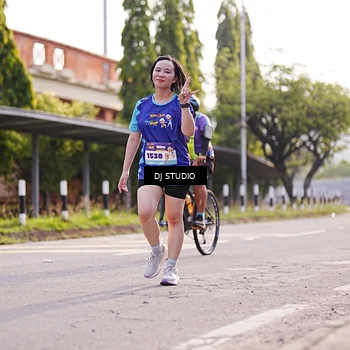 Runner Photo 8383976