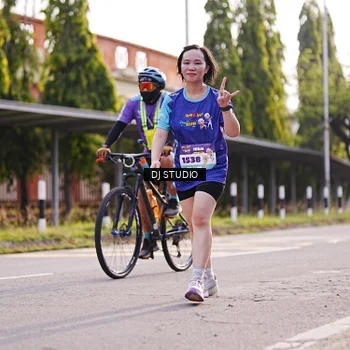 Runner Photo 8383988
