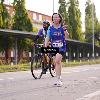 Runner Photo 8383989
