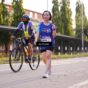 Runner Photo 8383995