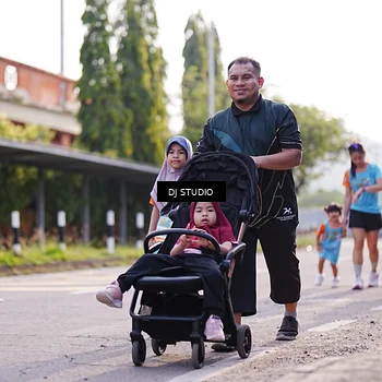 Runner Photo 8383996