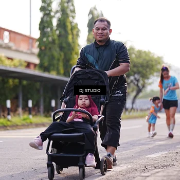 Runner Photo 8384002