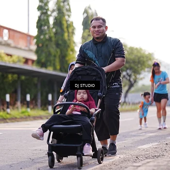 Runner Photo 8384003