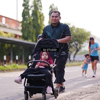 Runner Photo 8384005