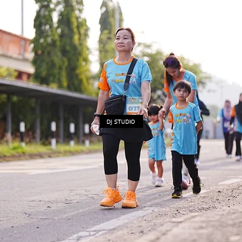 Runner Photo 8384013