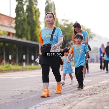 Runner Photo 8384016