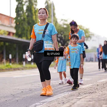 Runner Photo 8384023