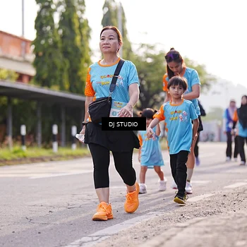 Runner Photo 8384025