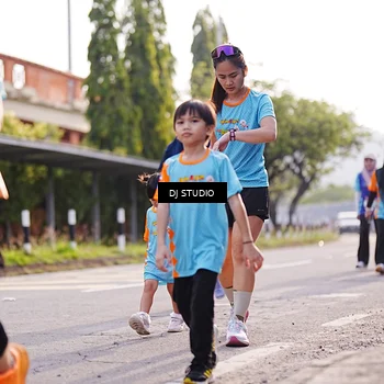 Runner Photo 8384029