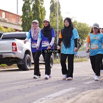 Runner Photo 8384045