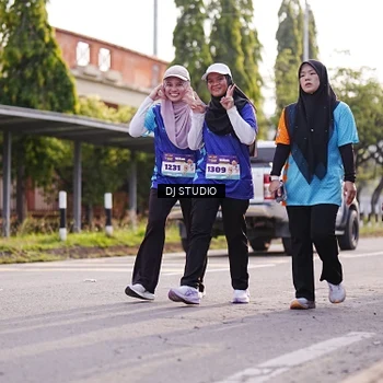 Runner Photo 8384057