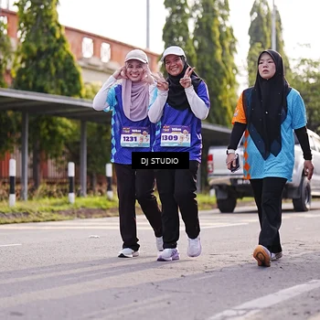 Runner Photo 8384062