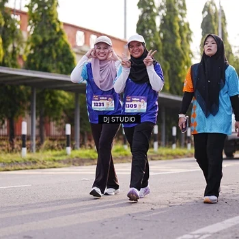 Runner Photo 8384067