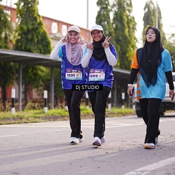 Runner Photo 8384069