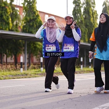 Runner Photo 8384073