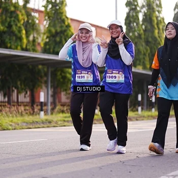 Runner Photo 8384074