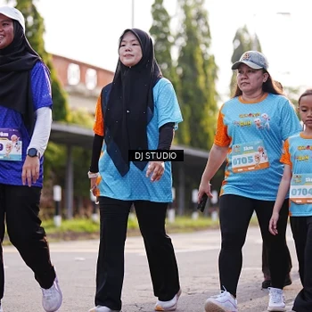 Runner Photo 8384082