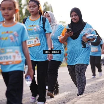 Runner Photo 8384110