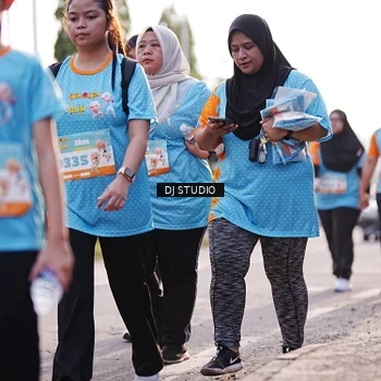 Runner Photo 8384115