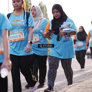 Runner Photo 8384118