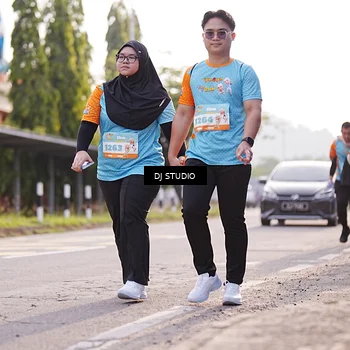 Runner Photo 8384142