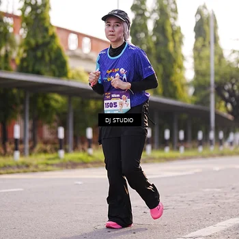 Runner Photo 8384198