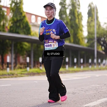 Runner Photo 8384200