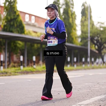 Runner Photo 8384202